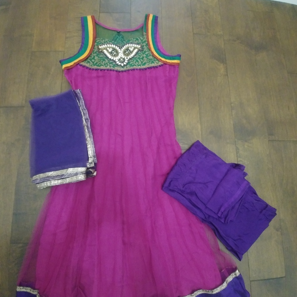 Indian Dress with skinny bottom and duppatta